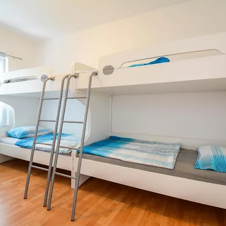 Leo Apartamento